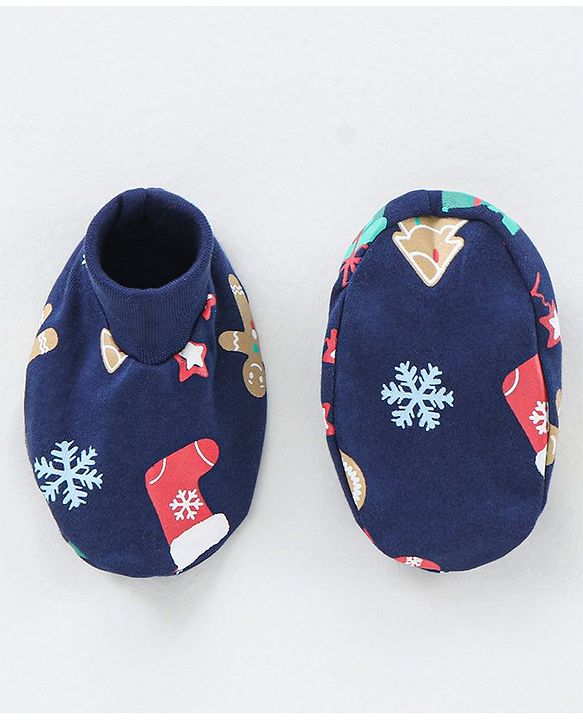 Babyhug 100% Cotton Cap Mittens and Booties Tree Print Navy Blue - Diameter 11 cm