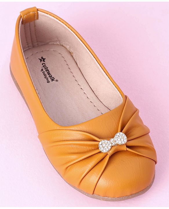 Cute Walk by Babyhug Slip On Bellies Applique - Mustard