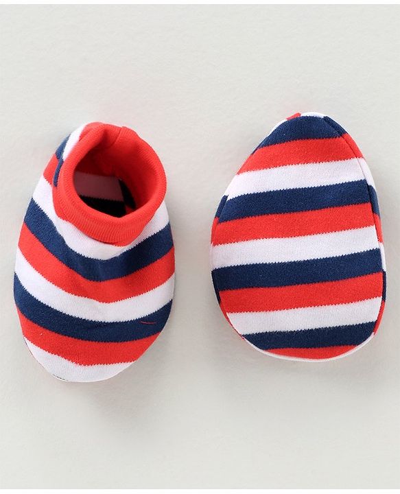 Babyhug 100% Cotton Cap Mittens & Booties Striped Red -  Diameter 12 cm