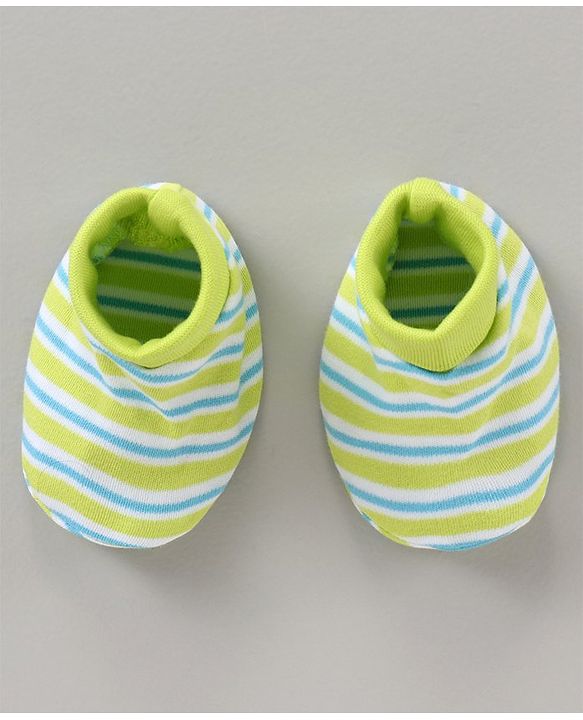 Babyhug 100% Cotton Cap Mittens & Booties Striped Green - Cap Diameter 10.5 cm