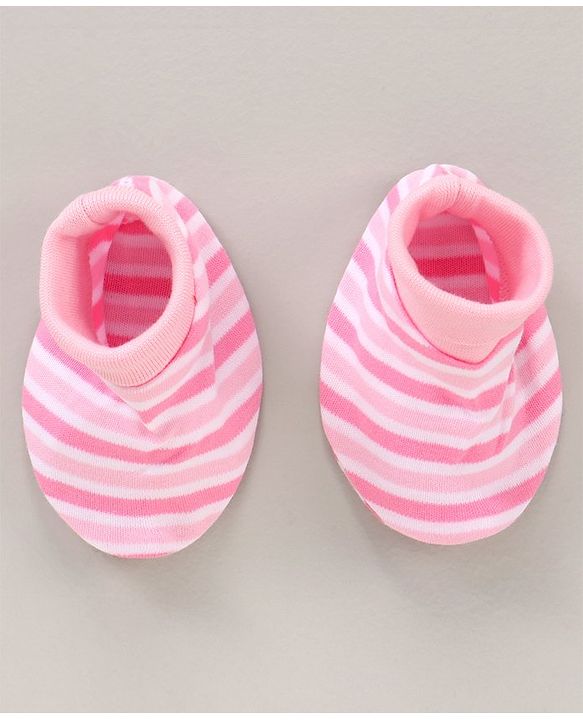 Babyhug 100% Cotton Cap Mittens & Booties Striped Pink - Diameter 15.5 cm