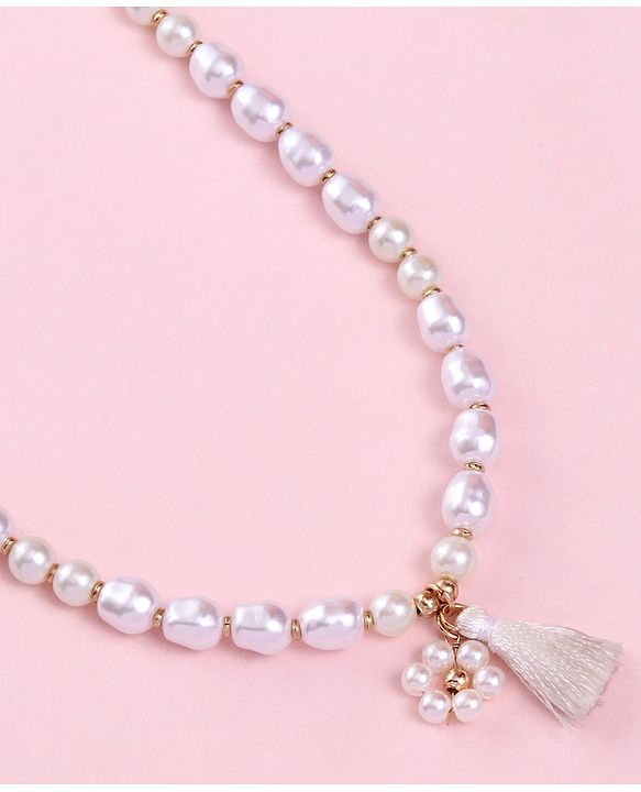 Babyhug Free Size Neck Piece & Bracelet Set- White