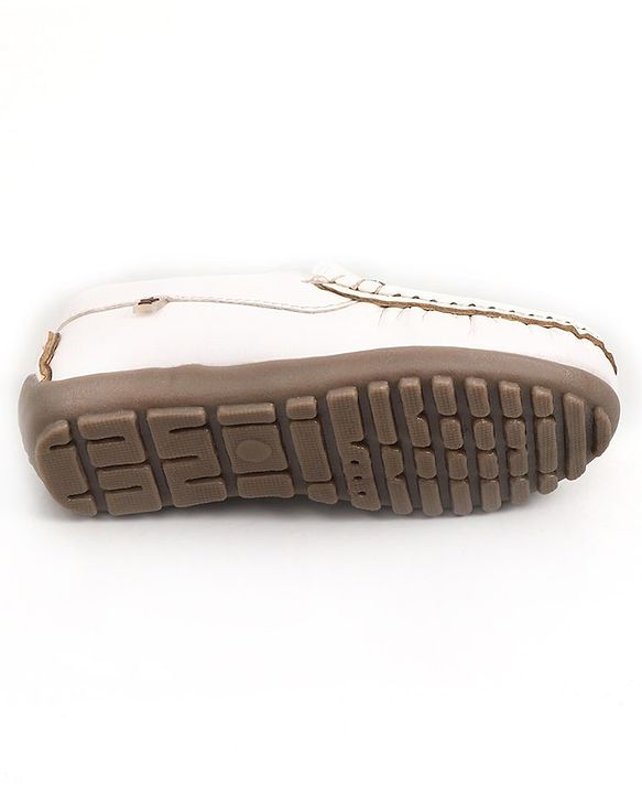 Cute Walk by Babyhug Formal & Party Wear Shoes - White