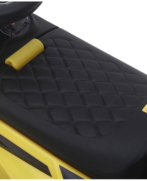 Babyhug 3 in 1 Manual Push Ride on Car with Parent Push Handle - Yellow