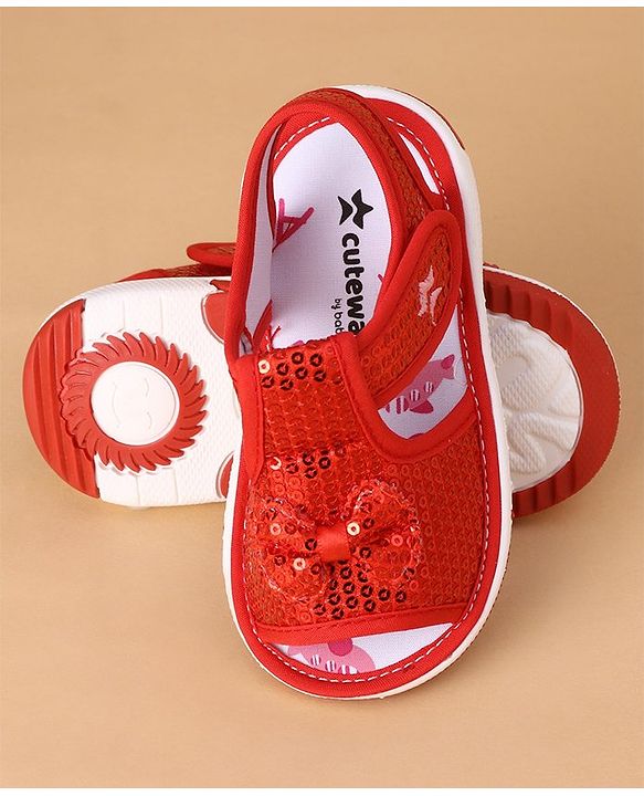 Cute Walk by Babyhug Sandals With Velcro Closure Sequins Detailing & Bow Applique - Red