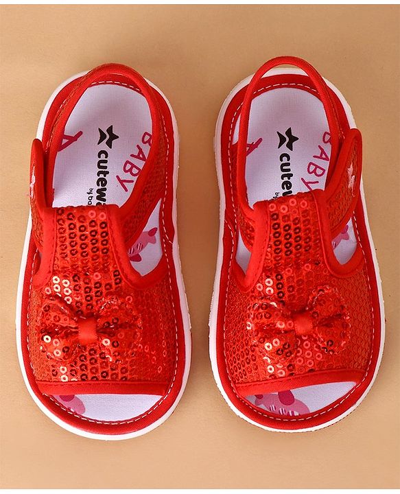 Cute Walk by Babyhug Sandals With Velcro Closure Sequins Detailing & Bow Applique - Red