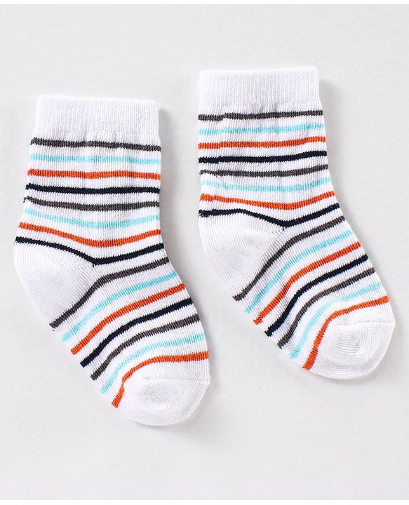 Cute Walk by Babyhug Anti Bacterial Ankle Length Non Terry Striped Socks Giraffe Print Pack of 3 - Blue White