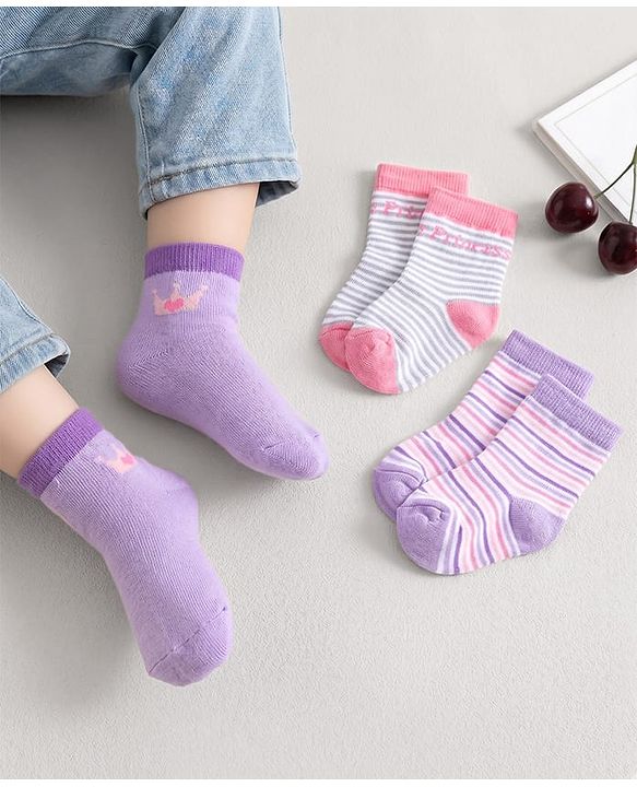 Cutewalk By Babyhug Anti Bacterial Ankle Length Socks Stripes & Crown Design Pack Of 3- Multicolor