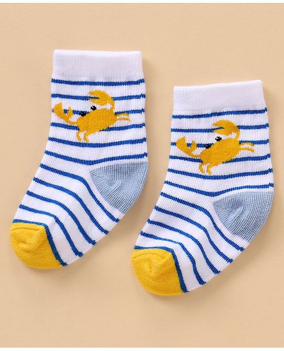 Cutewalk By Babyhug Anti Bacterial Ankle Length Socks Stripes & Whale Design Pack Of 5- Multicolor