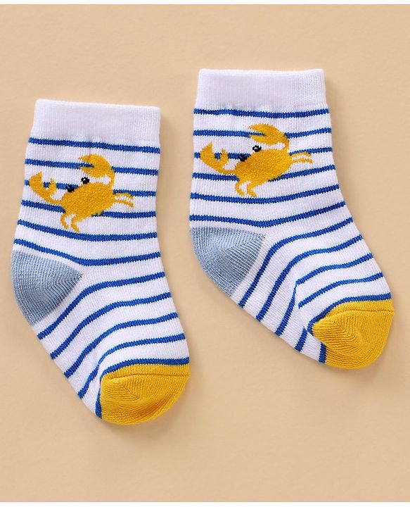 Cutewalk By Babyhug Anti Bacterial Ankle Length Socks Stripes & Whale Design Pack Of 5- Multicolor