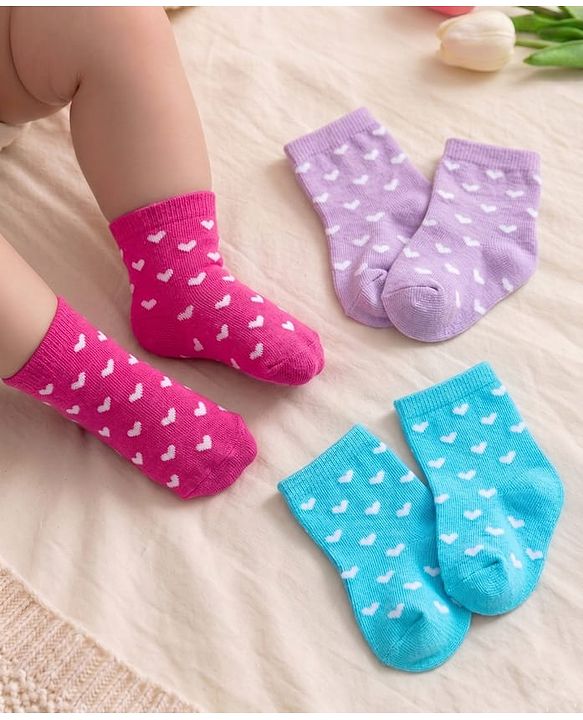 Cutewalk By Babyhug Anti Bacterial Ankle Length Socks Heart Design Pack Of 3- Multicolor