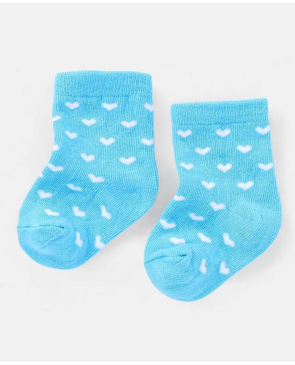 Cutewalk By Babyhug Anti Bacterial Ankle Length Socks Heart Design Pack Of 3- Multicolor