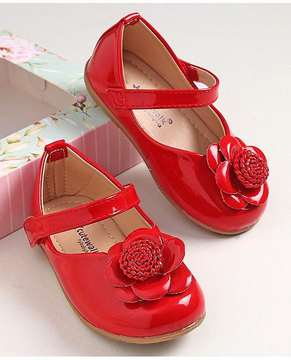 Cute Walk by Babyhug Velcro Closure Bellies With Flower Applique- Red