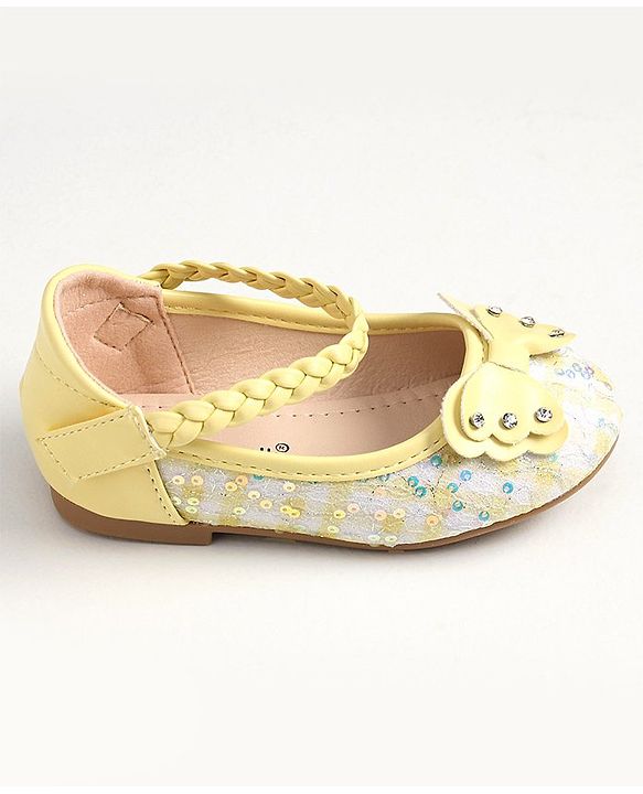 Cute Walk by Babyhug Velcro Closure Bellies With Bow Applique- Yellow