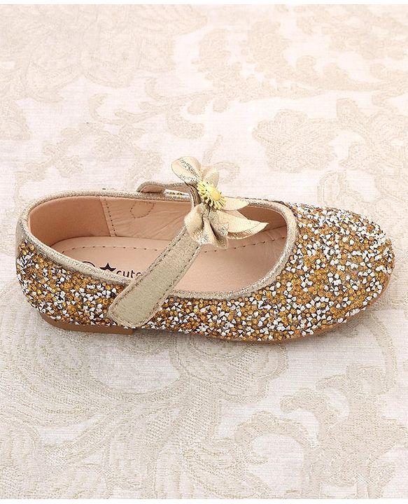 Cute Walk by Babyhug Buckled Closure Bellies With Bow Applique- Golden