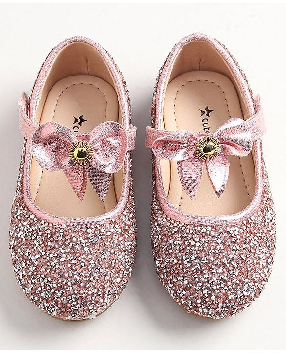 Cute Walk by Babyhug Buckled Closure Bellies With Bow Applique- Pink