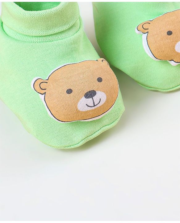 Babyhug 100 % Cotton Booties Bear Patch- Green