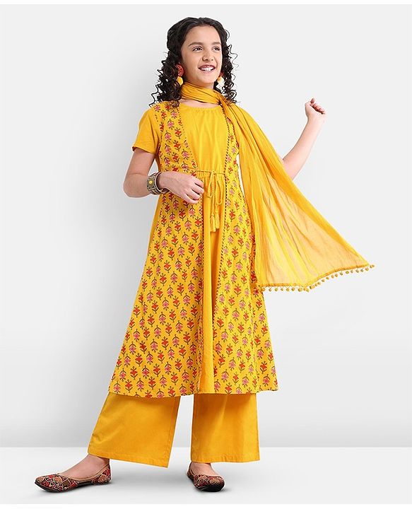 Pine Kids Viscose Half Sleeves Floral Printed Kurta & Salwar Set with Dupatta - Yellow