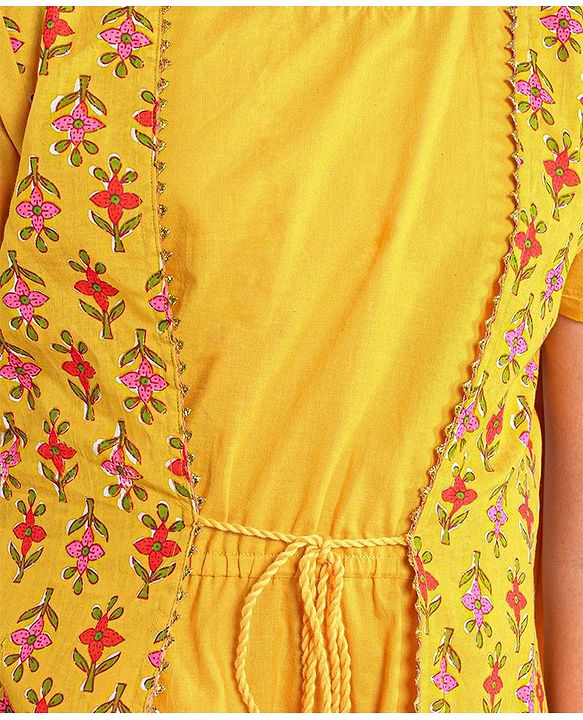 Pine Kids Viscose Half Sleeves Floral Printed Kurta & Salwar Set with Dupatta - Yellow