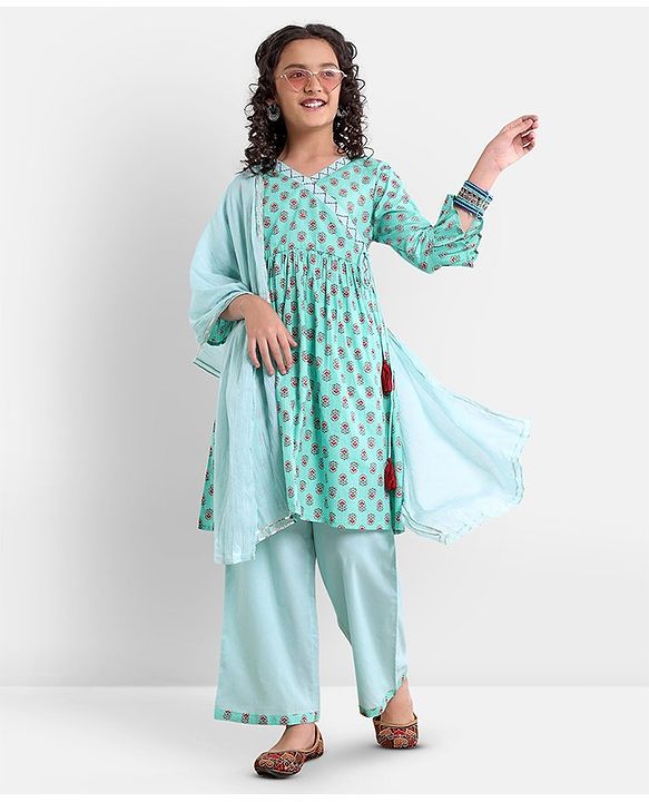 Pine Kids Cotton Three Fourth Sleeves Side Thread Work Kurta & Salwar Set with Dupatta Floral Print - Turquoise