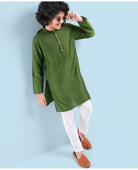Pine Kids Full Sleeves Pintuck Kurta Pyjama Set Striped Design - Green