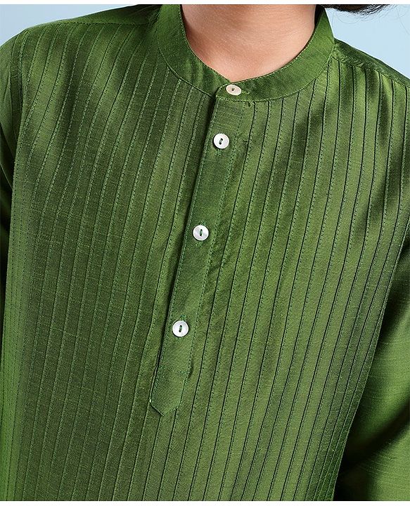 Pine Kids Full Sleeves Pintuck Kurta Pyjama Set Striped Design - Green