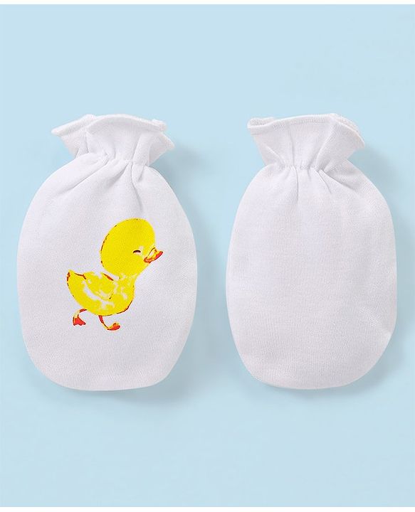 Babyhug  Preemie 100 % Cotton Baby Clothing Gift Sets Pack of 5 - White & Yellow