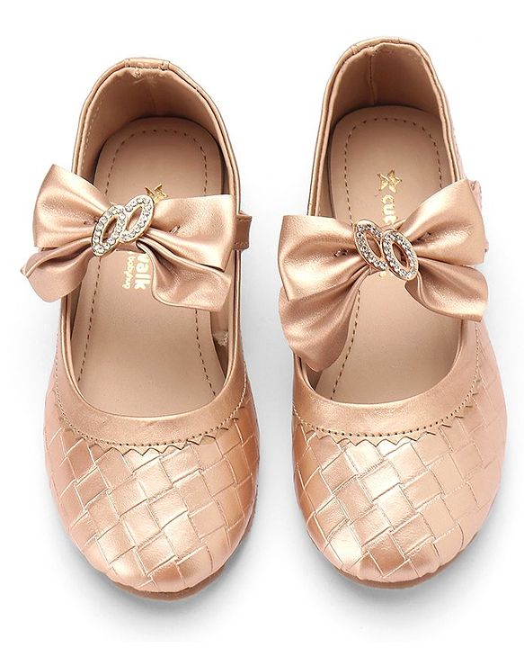 Cute Walk By Babyhug Velcro Closure Bellies With Bow Applique - Rose Golden
