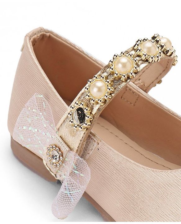 Cute Walk By Babyhug Velcro Closure Bellies With Pearl Applique - Golden
