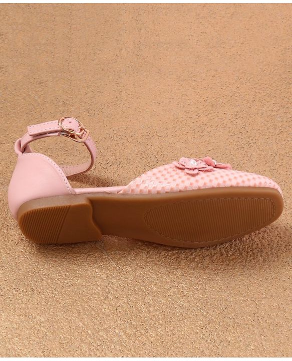 Cute Walk by Babyhug Bellies with Buckle Closure Floral Applique - Pink