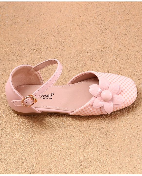 Cute Walk by Babyhug Bellies with Buckle Closure Floral Applique - Pink