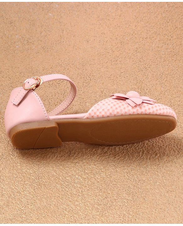 Cute Walk by Babyhug Bellies with Buckle Closure Floral Applique - Pink