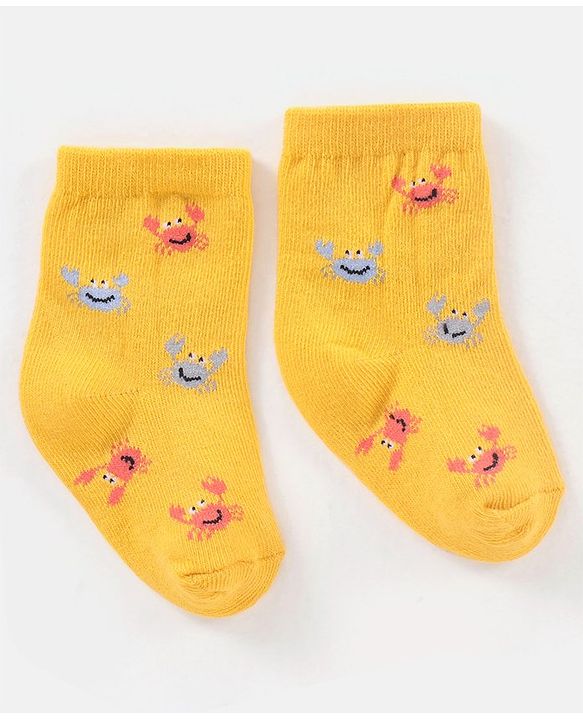 Cutewalk By Babyhug Anti Bacterial Ankle Length Non Terry Socks Striped Design Pack of 3- Yellow