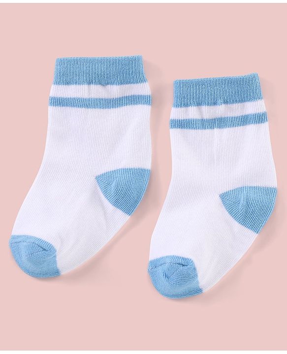 Cutewalk By Babyhug Anti Bacterial Ankle Length Non Terry Socks Polka Dots Design Pack of 3- Blue