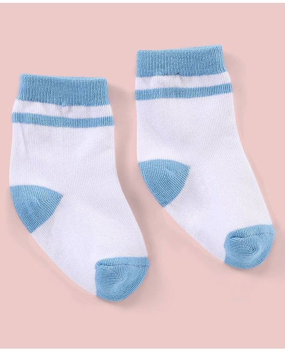 Cutewalk By Babyhug Anti Bacterial Ankle Length Non Terry Socks Polka Dots Design Pack of 3- Blue