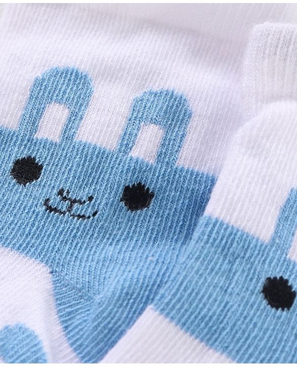 Cutewalk By Babyhug Anti Bacterial Ankle Length Non Terry Socks Polka Dots Design Pack of 3- Blue