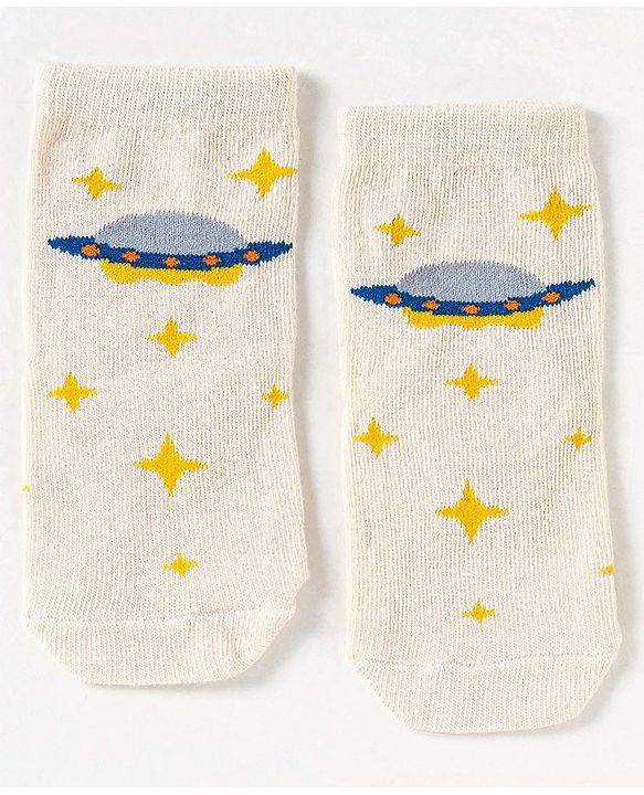 Cute Walk by Babyhug Non Terry Cotton Knit Ankle Length Anti Bacterial Socks Star Design Pack of 3 - Black & Blue
