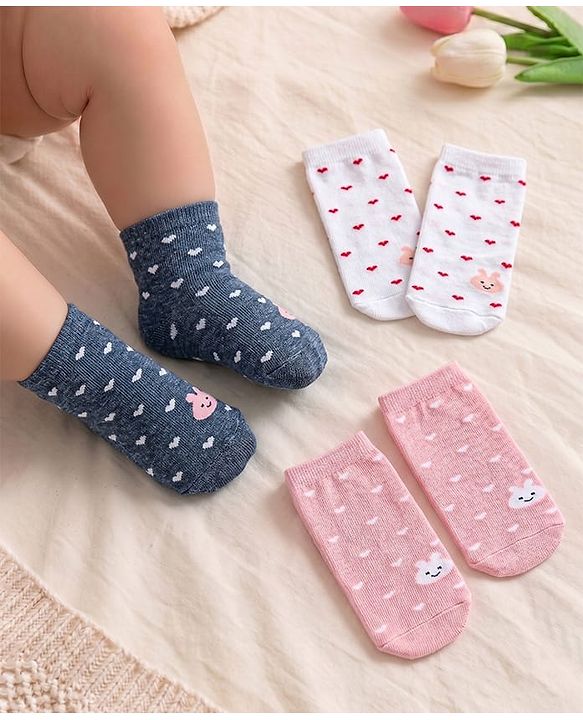 Cute Walk by Babyhug Non Terry Cotton Knit Ankle Length Anti Bacterial Socks Heart Design Pack of 3 - Pink & Blue