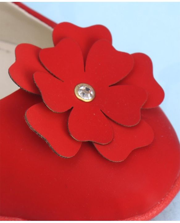Pine Kids Bellies With Velcro Closure & Floral Applique - Red