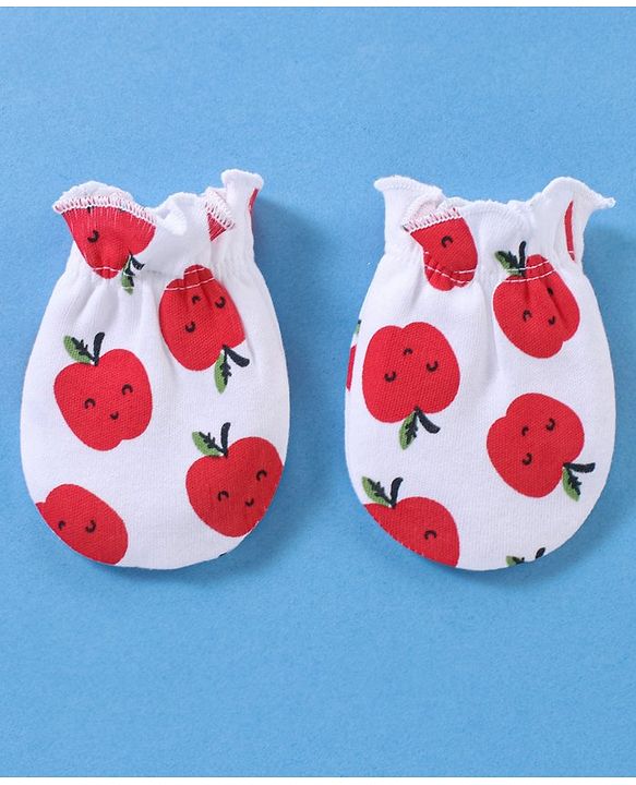 Babyhug 100% Cotton Cap Mittens & Booties Apple Print White- Diameter 11 cm