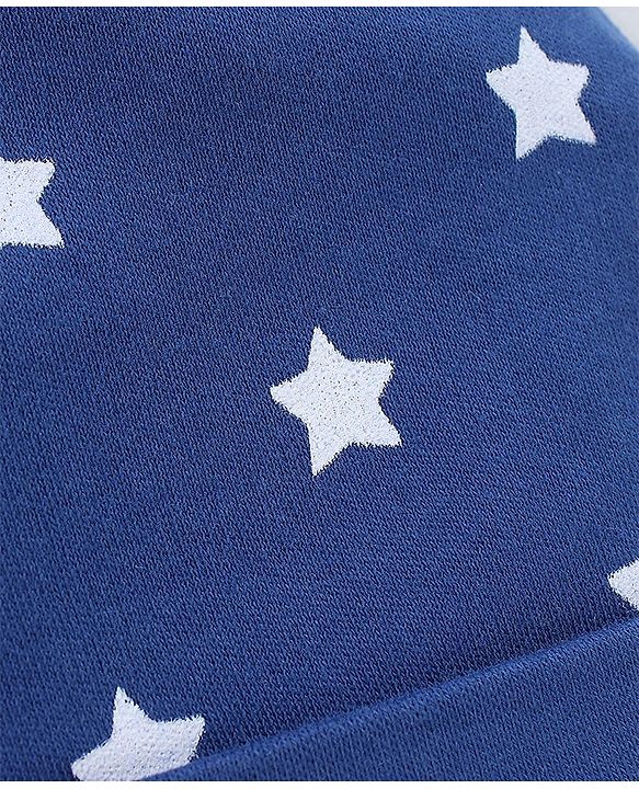 Babyhug 100% Cotton Cap Star Print Blue - Diameter 9 cm