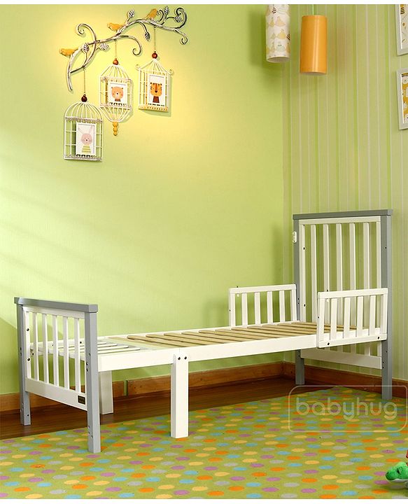Babyhug Chester 3 in 1 Rocking Cot Cum Junior Bed With Mattress - White