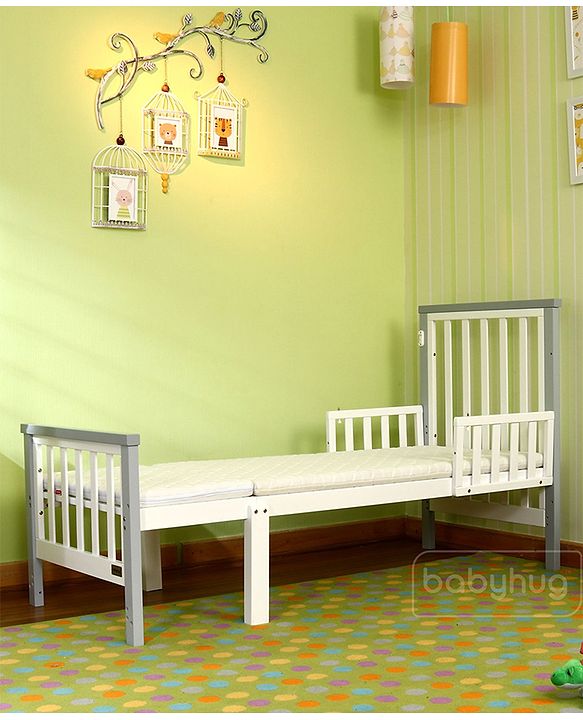 Babyhug Chester 3 in 1 Rocking Cot Cum Junior Bed With Mattress - White