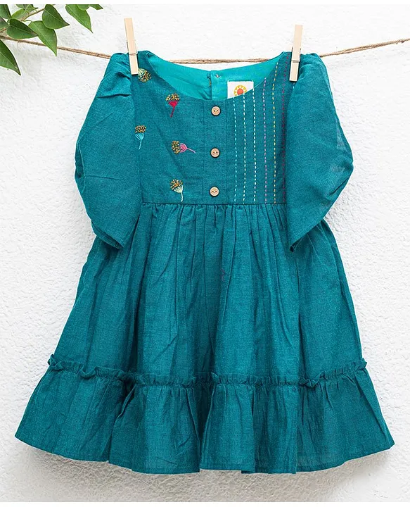 Outfit Inspiration} Peacock Blue & Green - Hi Sugarplum!