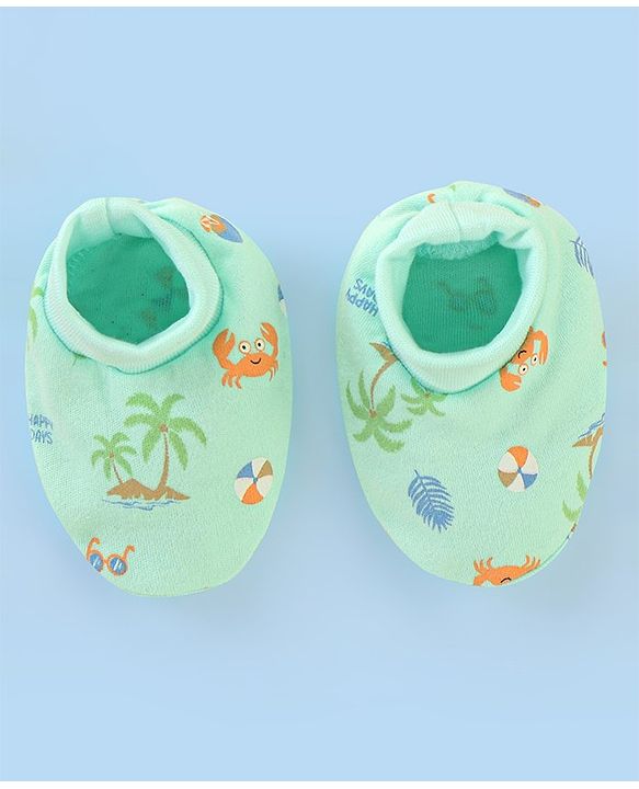 Babyhug 100% Cotton Cap Mittens & Booties Beach Print - Diameter 11 cm