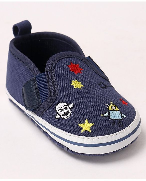 Cute Walk by Babyhug Embroidered Booties with Velcro Closure - Blue