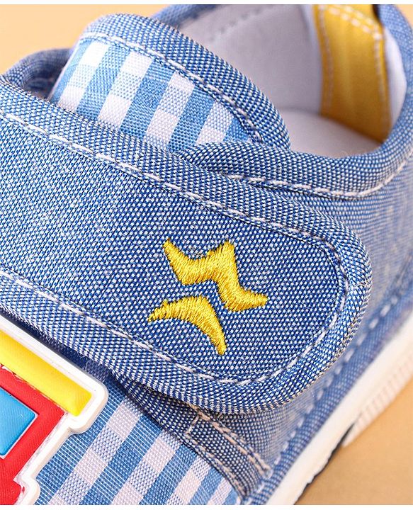 Cute Walk by Babyhug Checked Casual Denim Shoes with Velcro Closure Train Applique - Blue