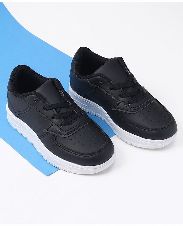 Cute Walk by Babyhug Solid Sneaker Shoes with Lace Up Closure - Black