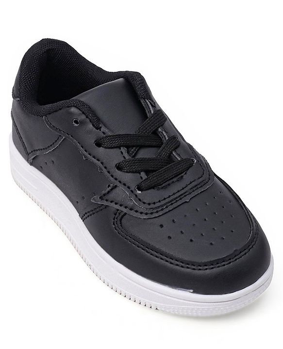 Cute Walk by Babyhug Solid Sneaker Shoes with Lace Up Closure - Black
