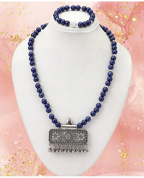 Navy Blue Necklace Montana Crystal Necklace Large Teardrop Pendant Dar –  Little Desirez Jewelry